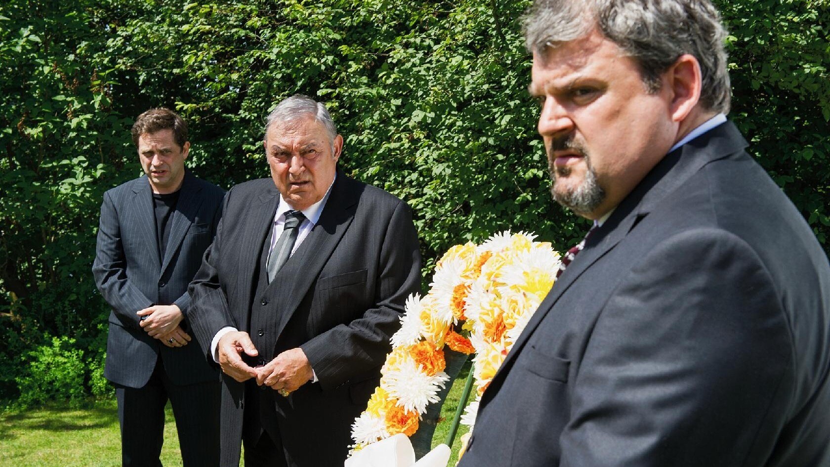 Der Bestatter - Staffel 1,2,3,4,5,6,7 - Serien | Play Suisse