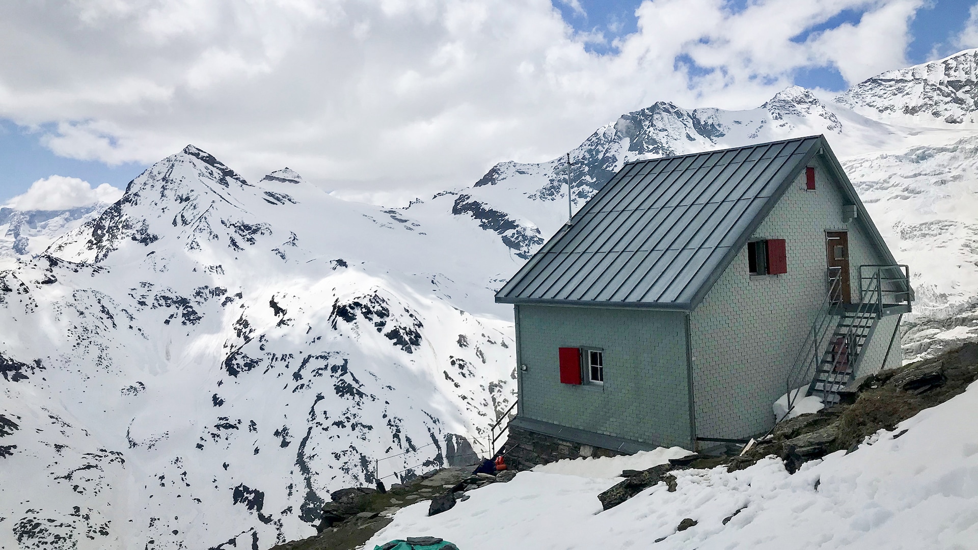 Glaciers, grottes et montagnes