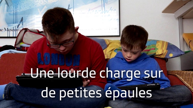 Une lourde charge sur de petites épaules