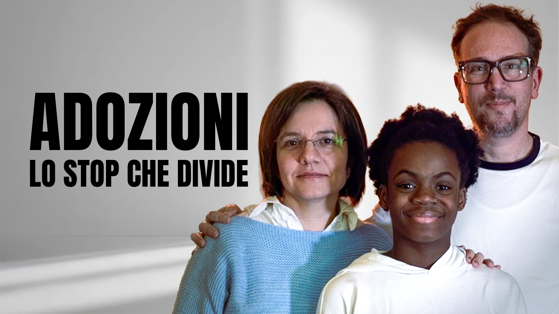 Adozioni: lo stop che divide